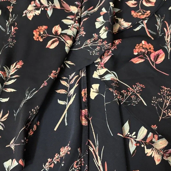 Banana Republic Navy Floral High- Low Dress Size 2P - Picture 8 of 8